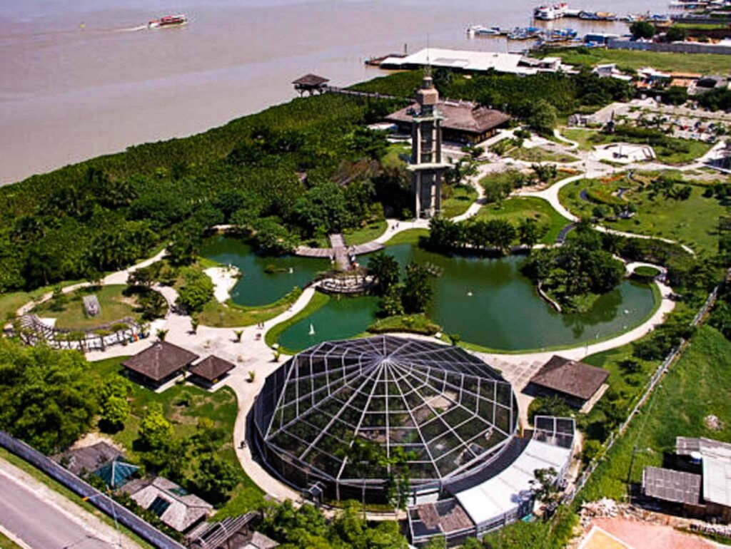 O Mangal das Garças é um parque zoo-botânico em Belém